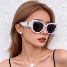 LOUIS VUITTONブランドコピー 2026数量限定爆買い YJLV044 ルイ ヴィトン メガネ サングラス
