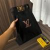 ルイ ヴィトン ブランドコピー 2026最新入荷 NZKLV120 ジーンズ デニムパンツ 利便性に優れ