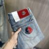 モンクレール MONCLER 2026品質保証大人気 NZKMO056 ジーンズ デニムパンツ 高品質なスーパーコピー商品 ★話題沸騰★【遊び心溢れる】