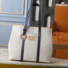 完成度の高い逸品 ルイ ヴィトンブランド 偽物 通販 WBAGLV320 ショルダーバッグ ハンドバッグ レディースバッグ 2026驚きの破格値安い