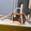 圧倒的な高級感 ルイ ヴィトンLOUIS VUITTON WBAGLV336 ショルダーバッグ ハンドバッグ レディースバッグ 3色可選 VOGコピー 2026定番人気